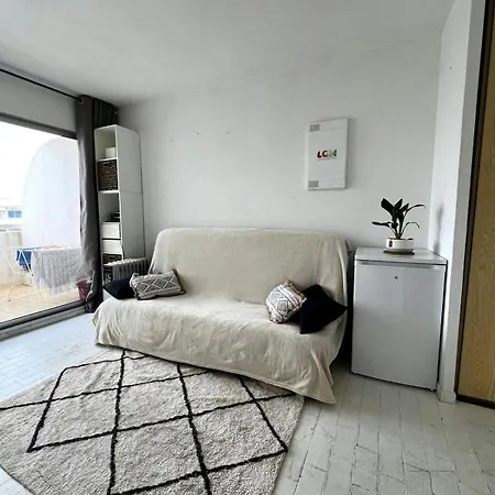 2 Pers - Piscine & - Motte Apartment *