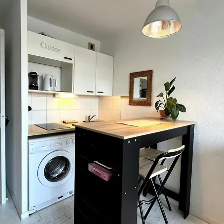 2 Pers - Piscine & - Motte La Grande-Motte